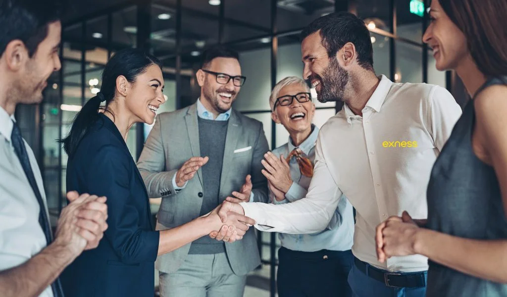 Differences Between Exness Partners and Exness AffiliatesExness 合作夥伴同 Exness 關係企業之間嘅分別